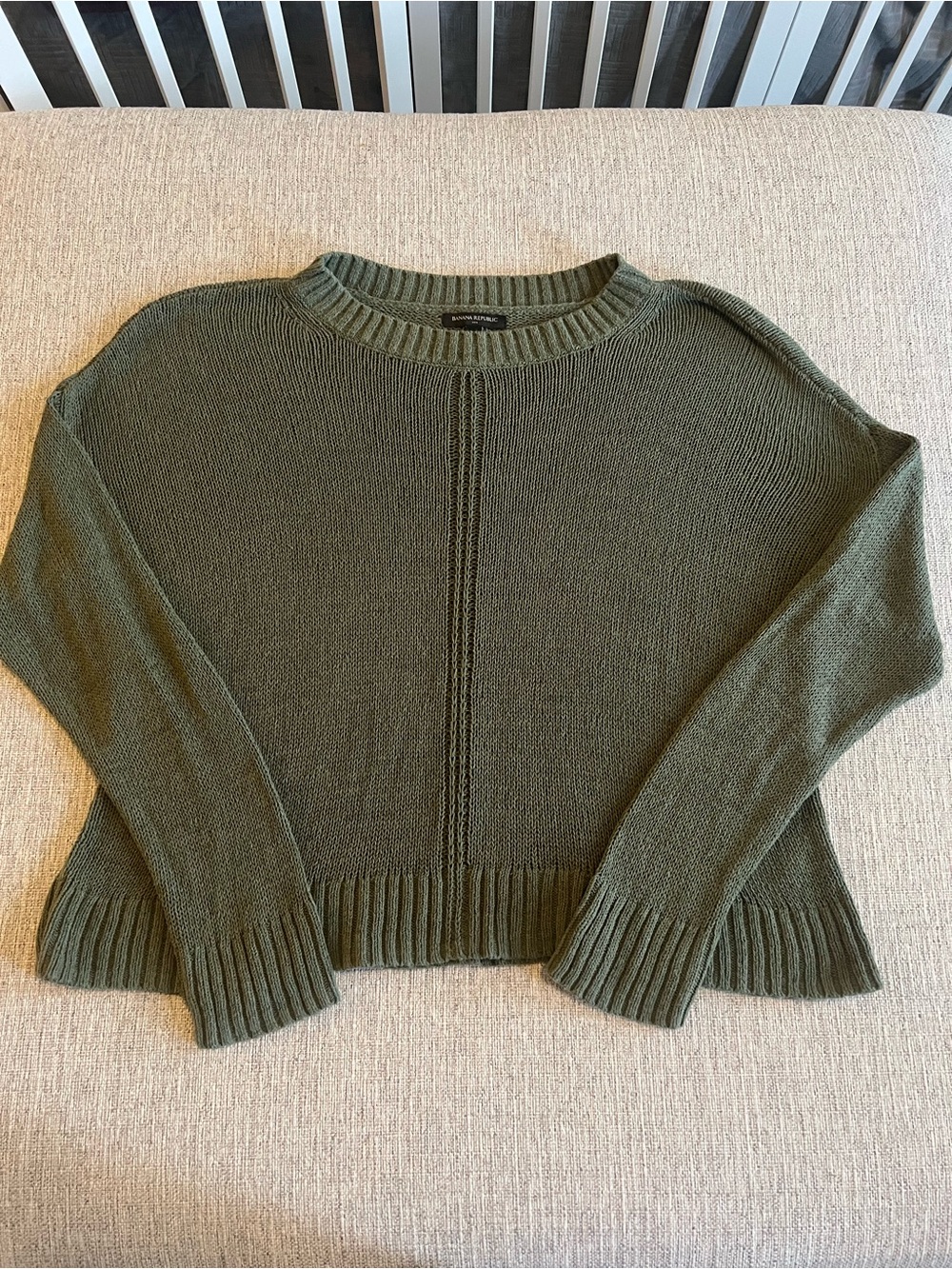 Banana Republic Faxtory Women's Olive Green oversized Boxy Knit Sweater